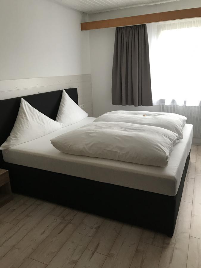 Hotel Restaurant Landhaus Koehle Neukirch  Zewnętrze zdjęcie